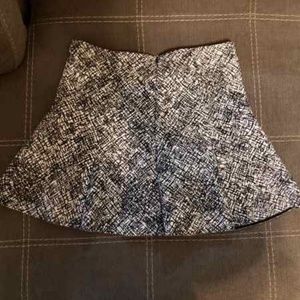 Zara Skirt-Size-Small-(EUC)